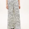 Relaxed linnen broek Relaxed linnen broek