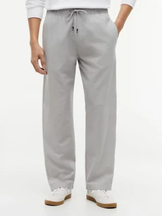 relaxte broek van katoen linnenmix 1 2 330x440 - Relaxte broek van katoen-linnenmix
