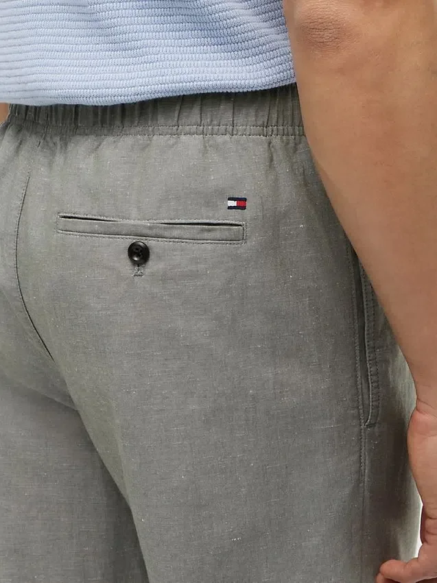 Relaxte broek van katoen-linnenmix Relaxte broek van katoen-linnenmix