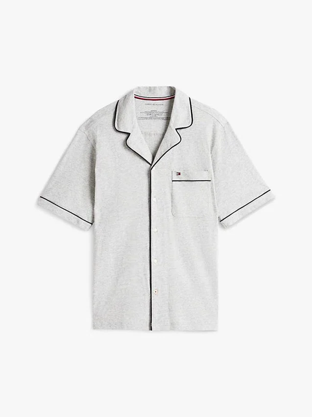 Set met shirt met korte mouwen en korte pyjama Set met shirt met korte mouwen en korte pyjama
