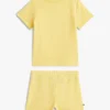 Set met T-shirt en Shorts met vlaglogo voor baby’s Set met T-shirt en Shorts met vlaglogo voor baby’s