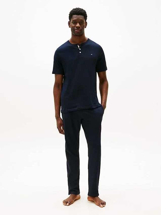 Slaapshirt van suède jersey met Henley-kraag Slaapshirt van suède jersey met Henley-kraag