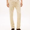 Slim-fit Jeans, in de massa geverfd Slim-fit Jeans, in de massa geverfd