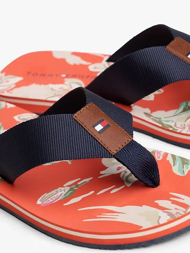 Slippers met bloemenprint Slippers met bloemenprint