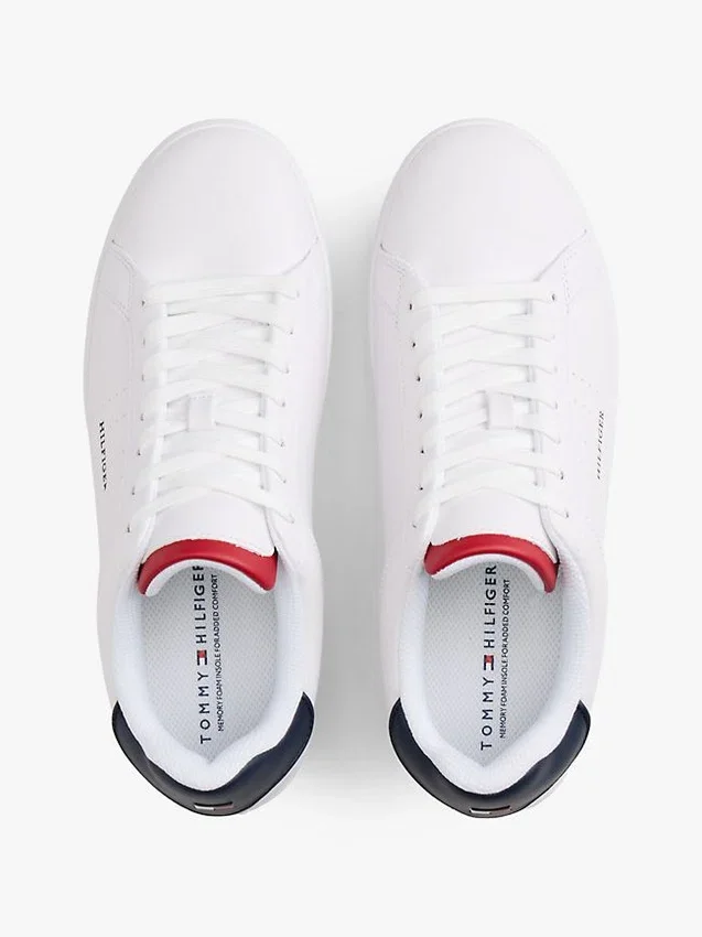 Sneaker met monotype-logo Sneaker met monotype-logo