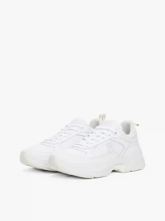 Sneaker van dik leer met gemengde textuur
