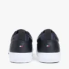 Sneaker van gevulkaniseerd leer Sneaker van gevulkaniseerd leer