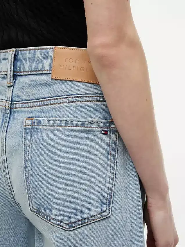 Stretch High-Rise Barrel-Jeans Stretch High-Rise Barrel-Jeans