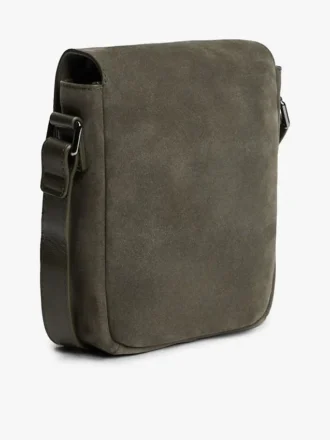 Suède crossbodytas met klep