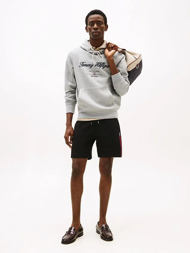 Sweatshort met vlaglogo Sweatshort met vlaglogo