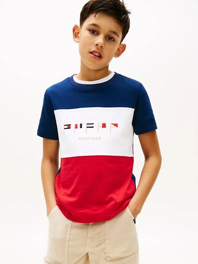 T-shirt met logo en kleurblokken voor kinderen T-shirt met logo en kleurblokken voor kinderen