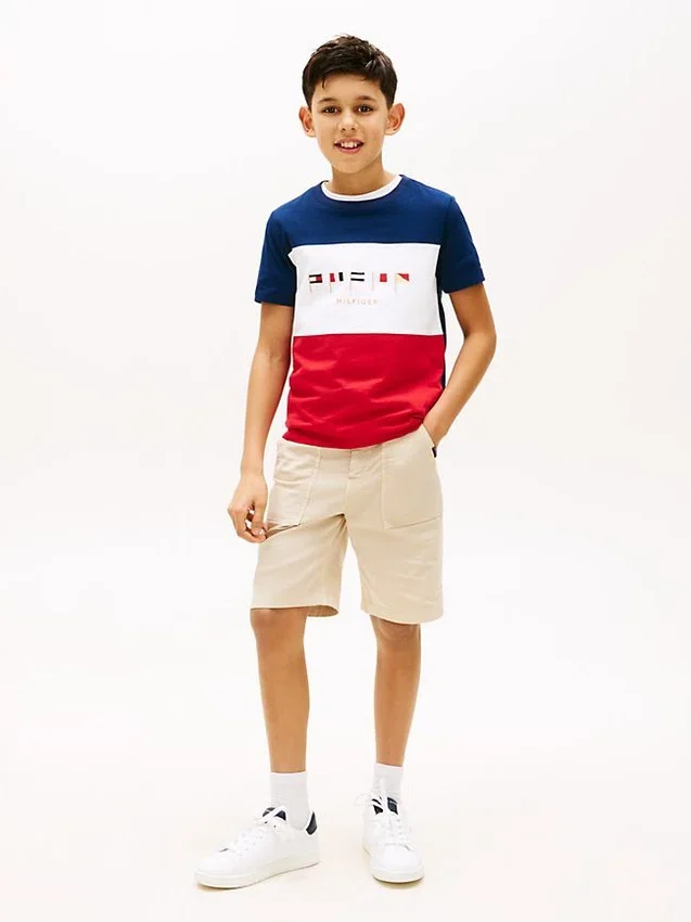 T-shirt met logo en kleurblokken voor kinderen T-shirt met logo en kleurblokken voor kinderen