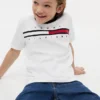T-shirt met vlaggenstrepen en logo voor kinderen T-shirt met vlaggenstrepen en logo voor kinderen