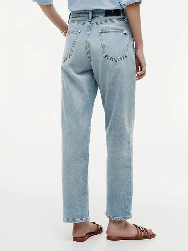 Tapered jeans met hoge taille Tapered jeans met hoge taille