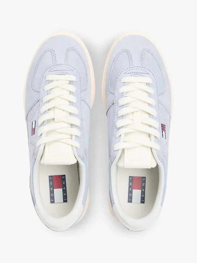 Tommy Jeans suède sneaker met plateauzool Tommy Jeans suède sneaker met plateauzool