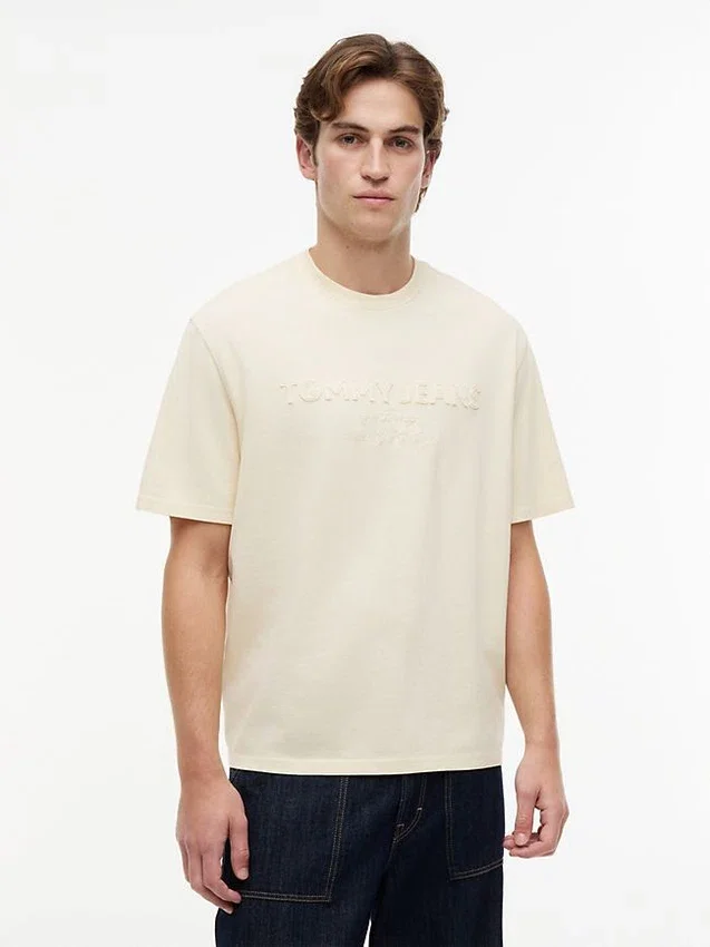 Tommy Jeans T-shirt met vervaagd logo Tommy Jeans T-shirt met vervaagd logo