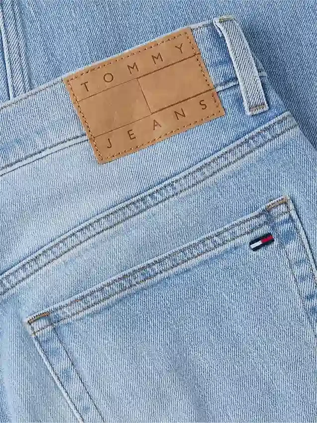 Tommy Jeans Tapered Straight Jean Tommy Jeans Tapered Straight Jean