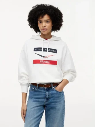 Tommy x Cadillac F1® Team Chevron-hoodie