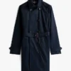Trenchcoat met dubbele rij knopen en ceintuur Trenchcoat met dubbele rij knopen en ceintuur