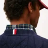 Trui met kabelpatroon en ronde hals Trui met kabelpatroon en ronde hals