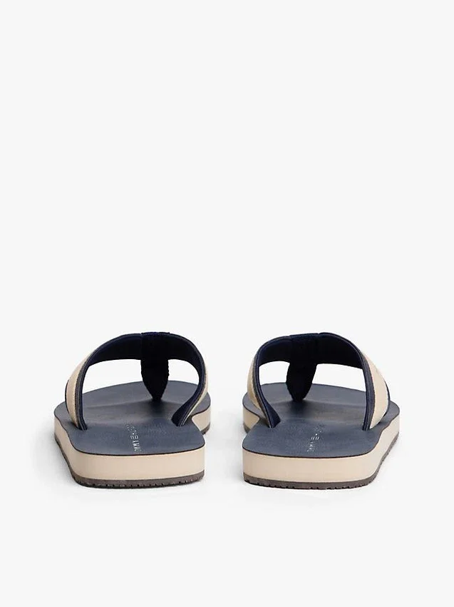Tweekleurige teenslipper Tweekleurige teenslipper
