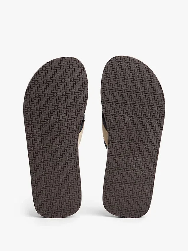 Tweekleurige teenslipper Tweekleurige teenslipper