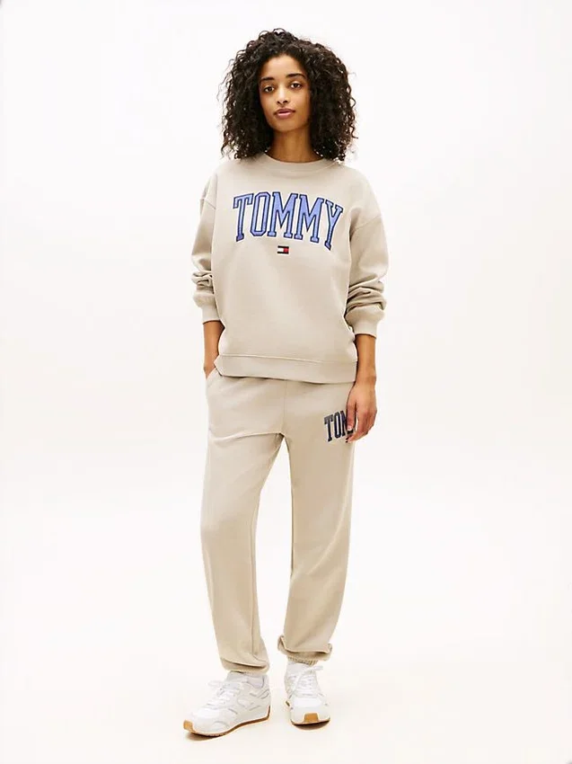Varsity Tommy Logo Sweatpant Varsity Tommy Logo Sweatpant