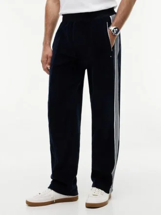 Velours joggingbroek met monogram Velours joggingbroek met monogram
