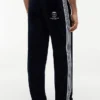 Velours joggingbroek met monogram Velours joggingbroek met monogram