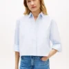 Versierd cropped popeline shirt Versierd cropped popeline shirt