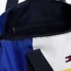 Waterafstotende duffeltas met kleurblokken Waterafstotende duffeltas met kleurblokken