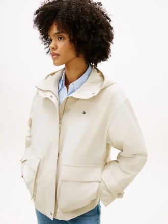 Waterafstotende korte parka met capuchon Waterafstotende korte parka met capuchon
