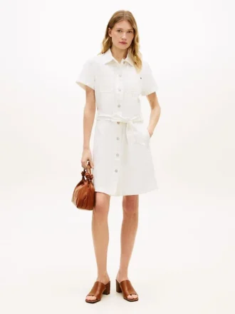 Witte denim shirtjurk met riem Witte denim shirtjurk met riem